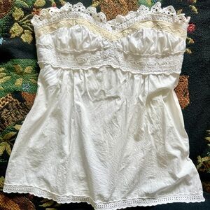 Nanette Lepore Elegant White Lace Trimmed Camisole Sleeveless & ruching bandeau